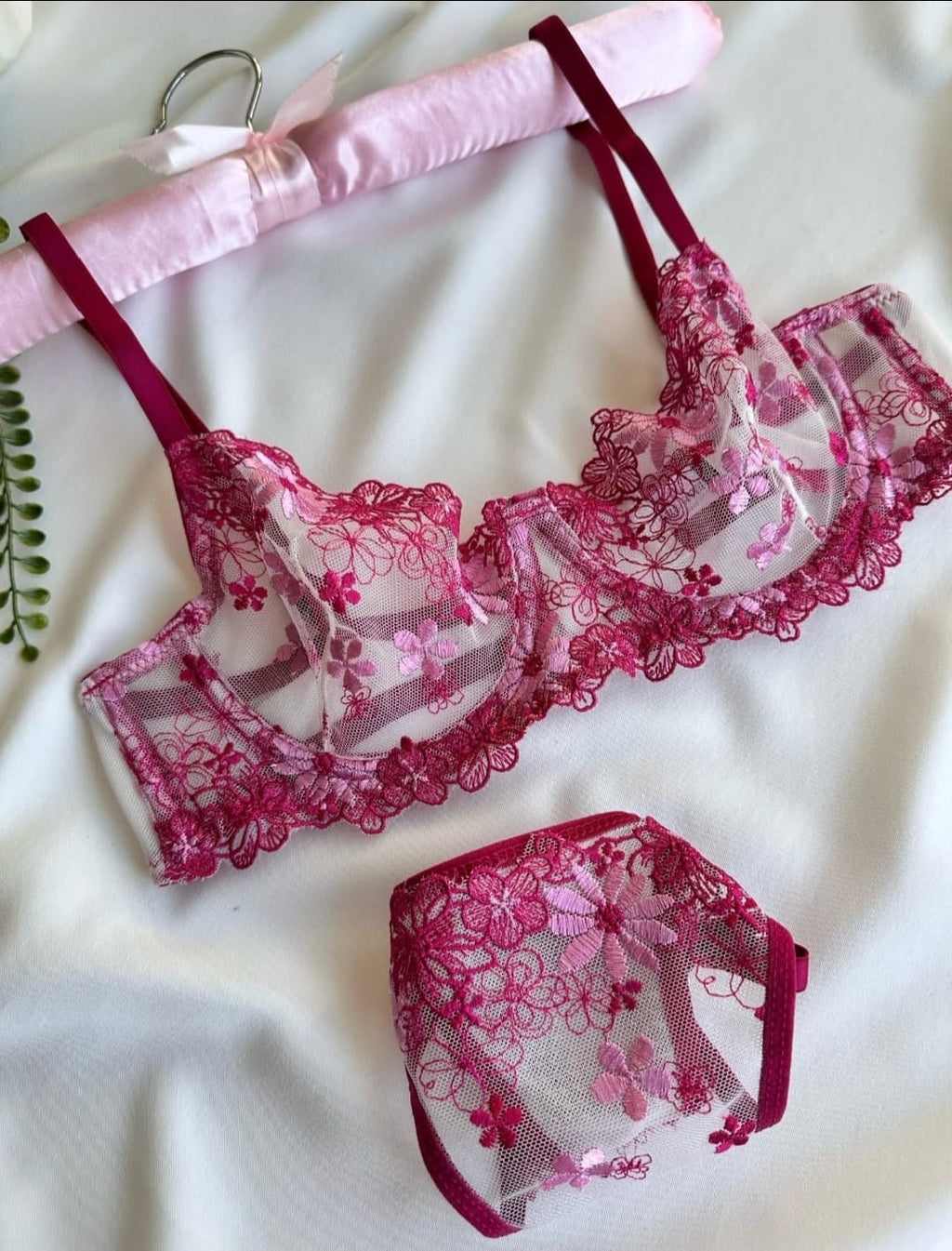 Transparan Brode Pembe Set