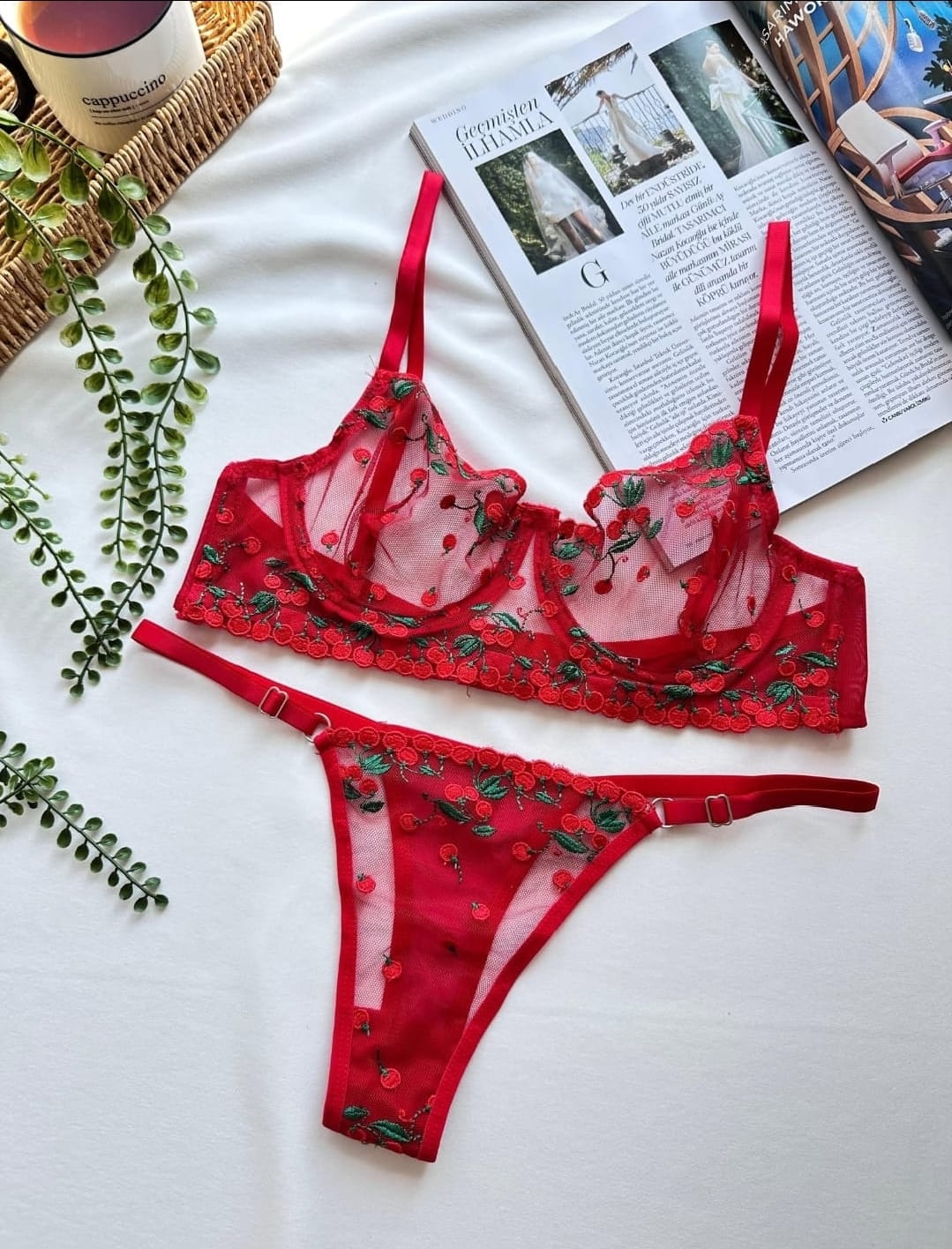 Transparan Kiraz Desenli Brode Set