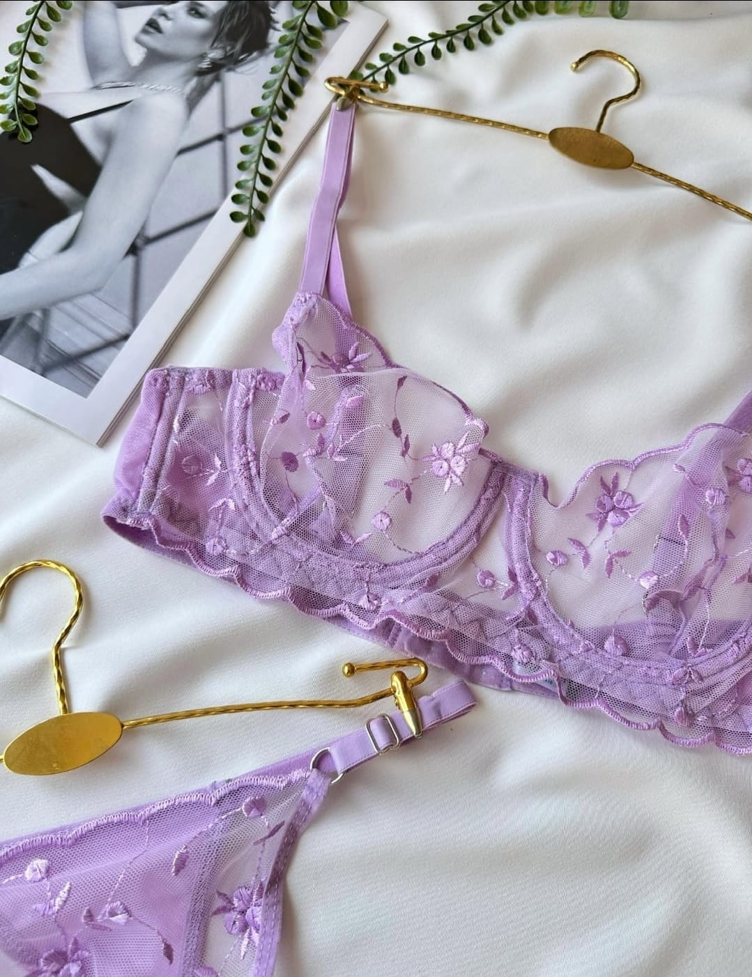 Transparan Yıldız Desenli Lila Brode