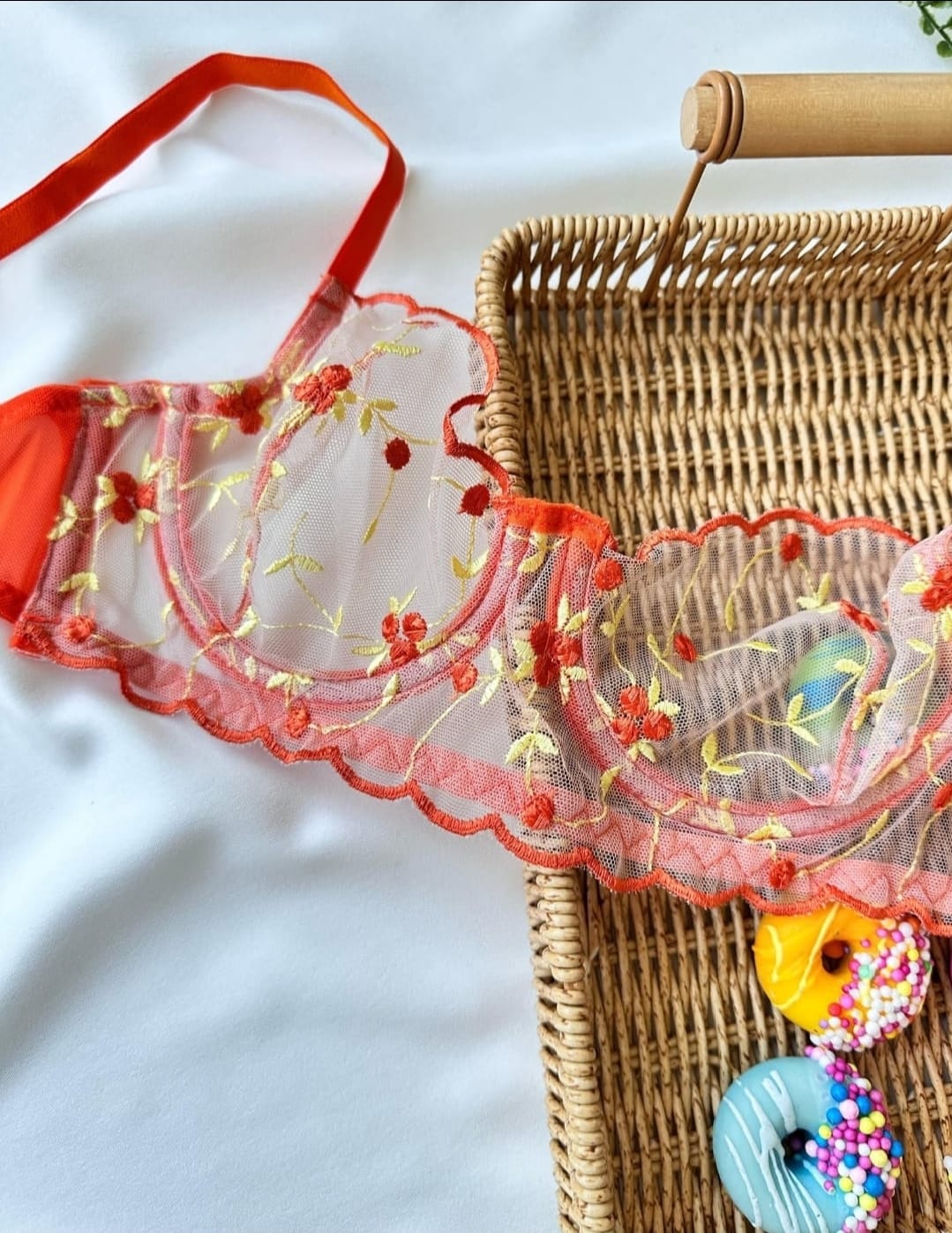 Transparan Yıldız Desenli Turuncu Brode