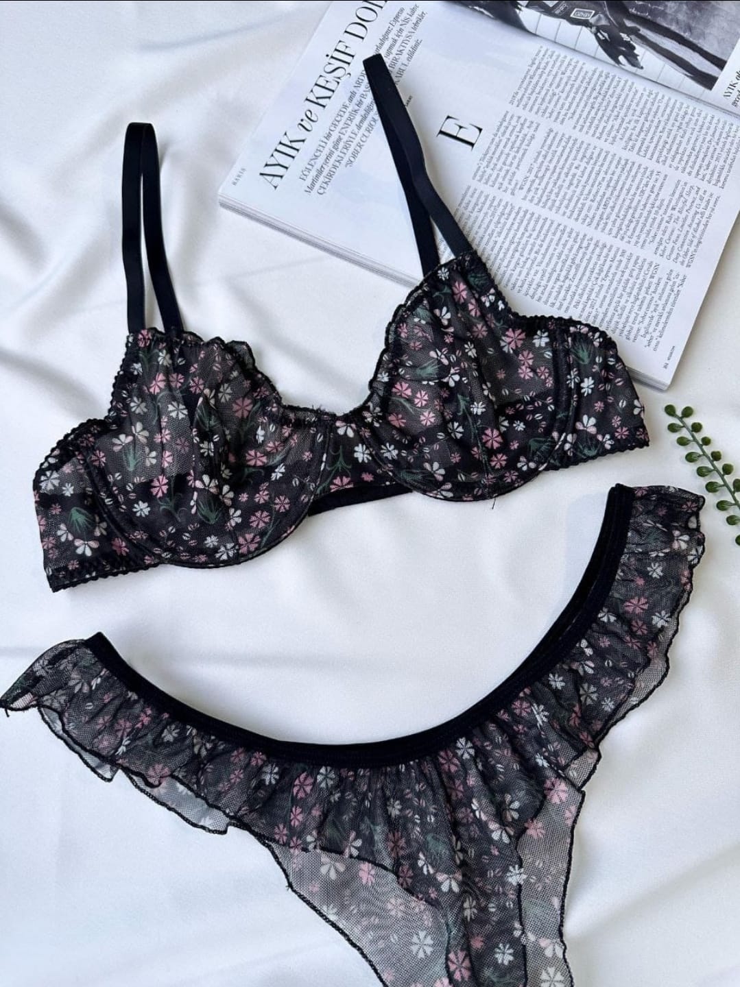 Tül Fırfır Siyah Set