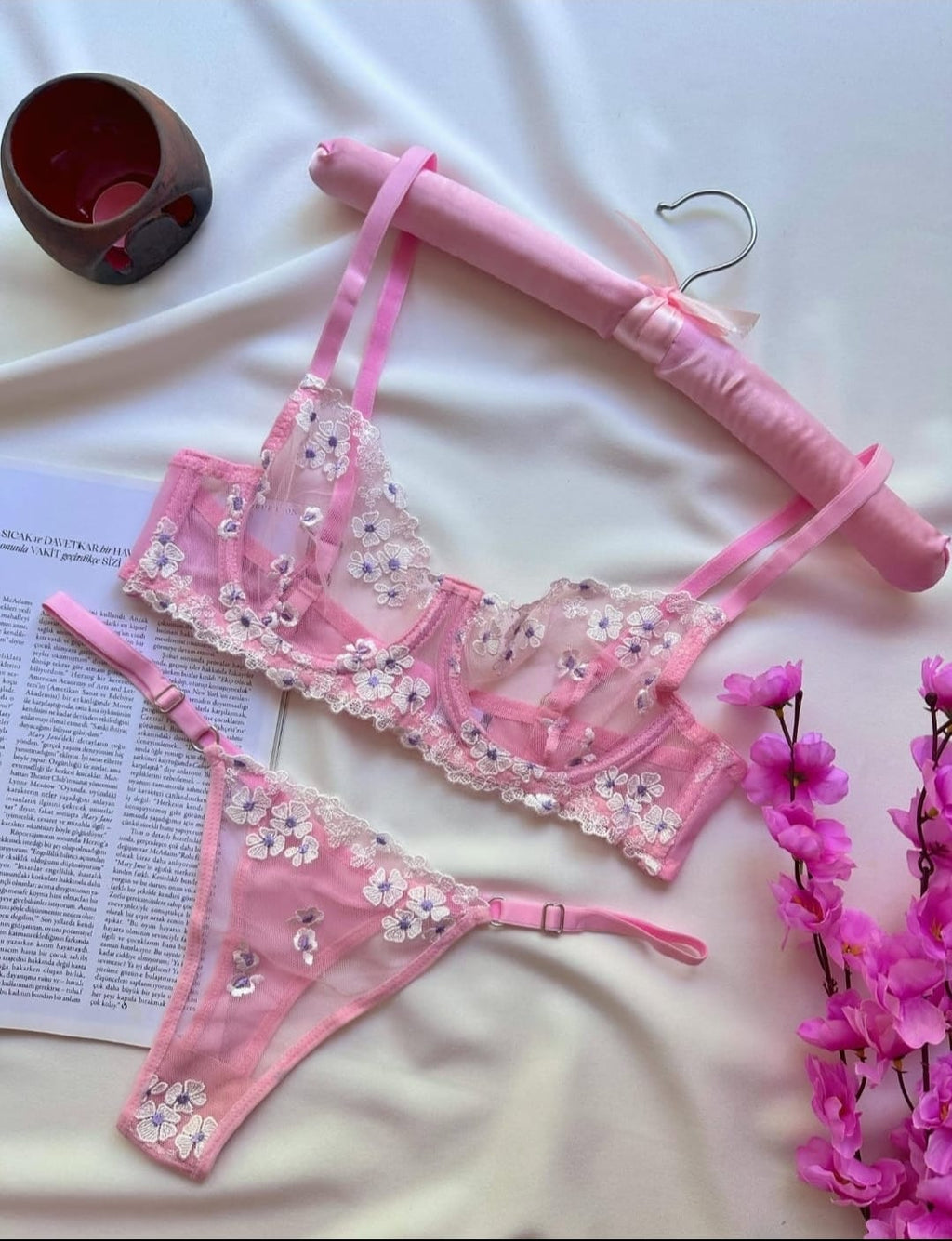 Transparan Papatya Desenli Pembe Brode