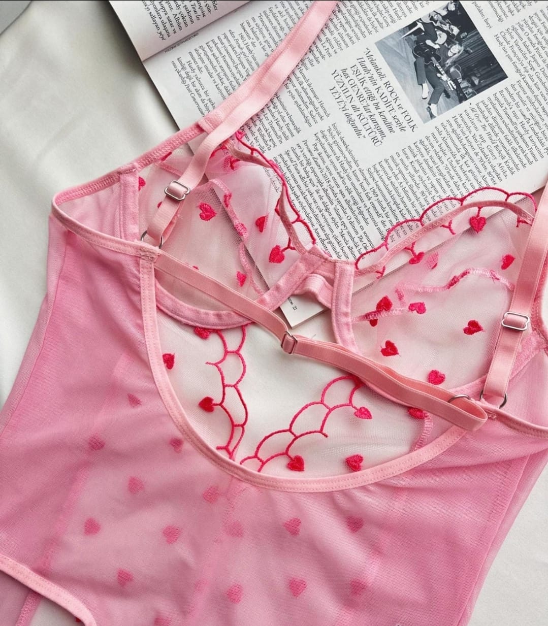 Kalpli Bodysuit Pembe